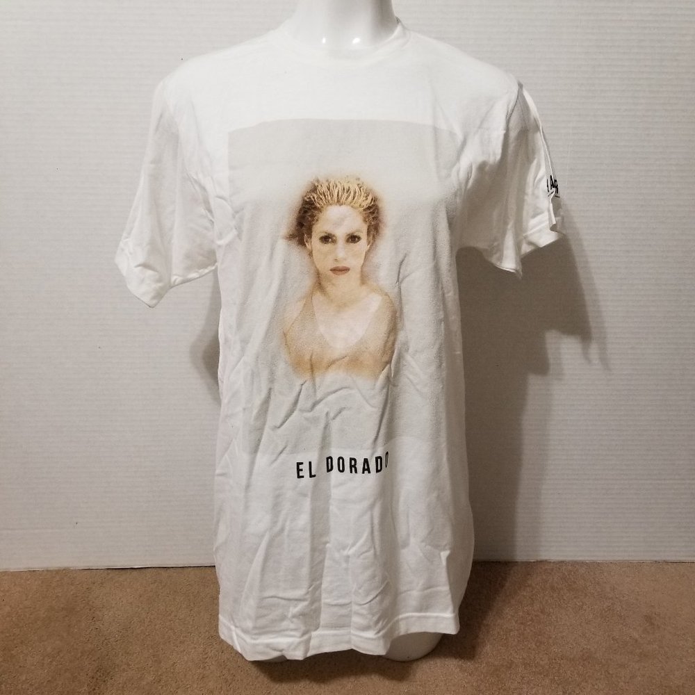Shakira shirt Medium El Dorado photo graphic white band merch